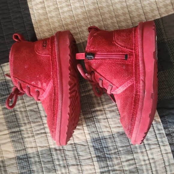 UGG Zipper Booties Toddlers Size 10 - Picture 3 of 10